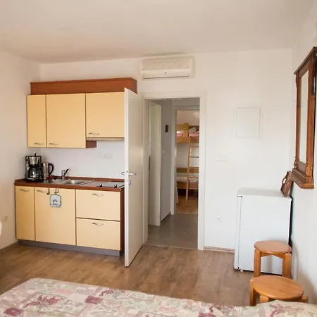 Milica Garden Apartment Prvic Sepurine Exterior photo