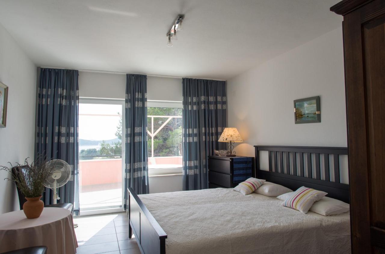 Milica Garden Apartment Prvic Sepurine